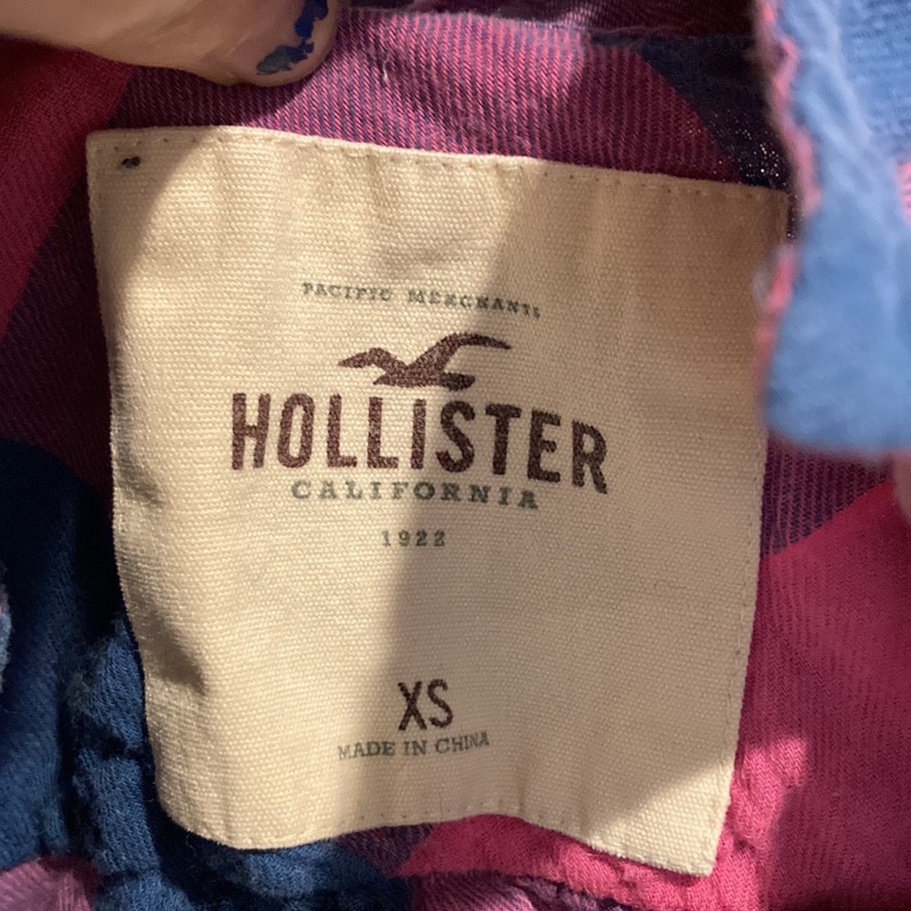 Hollister Plaid Sleeveless Button Shirt Size XS - Picture 4 of 6